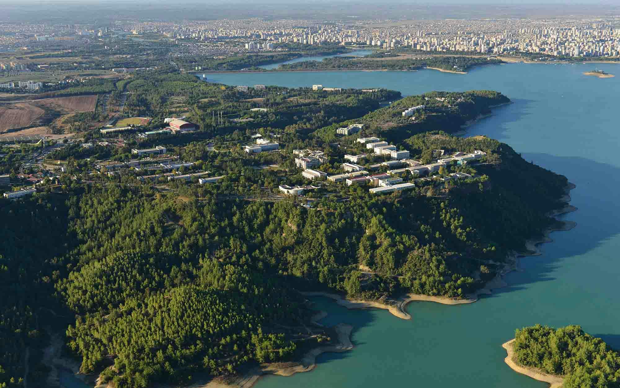 Çukurova Üniversitesi cover