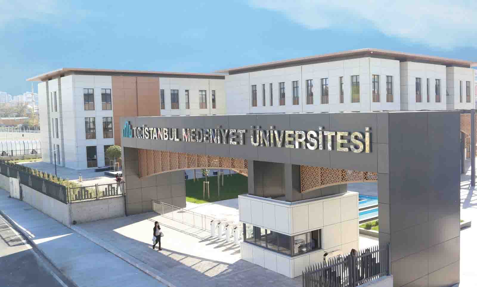 İstanbul Medeniyet Üniversitesi cover