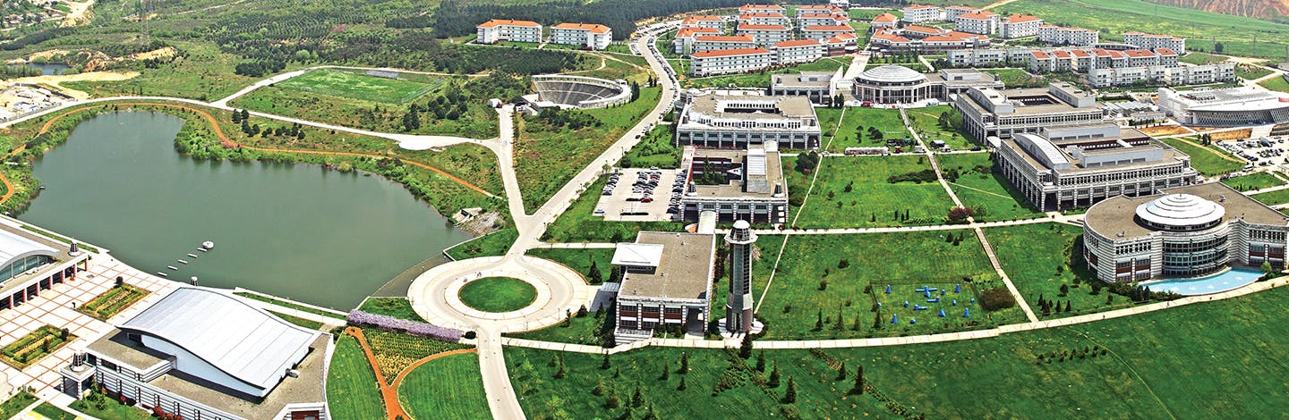 Sabancı Üniversitesi cover